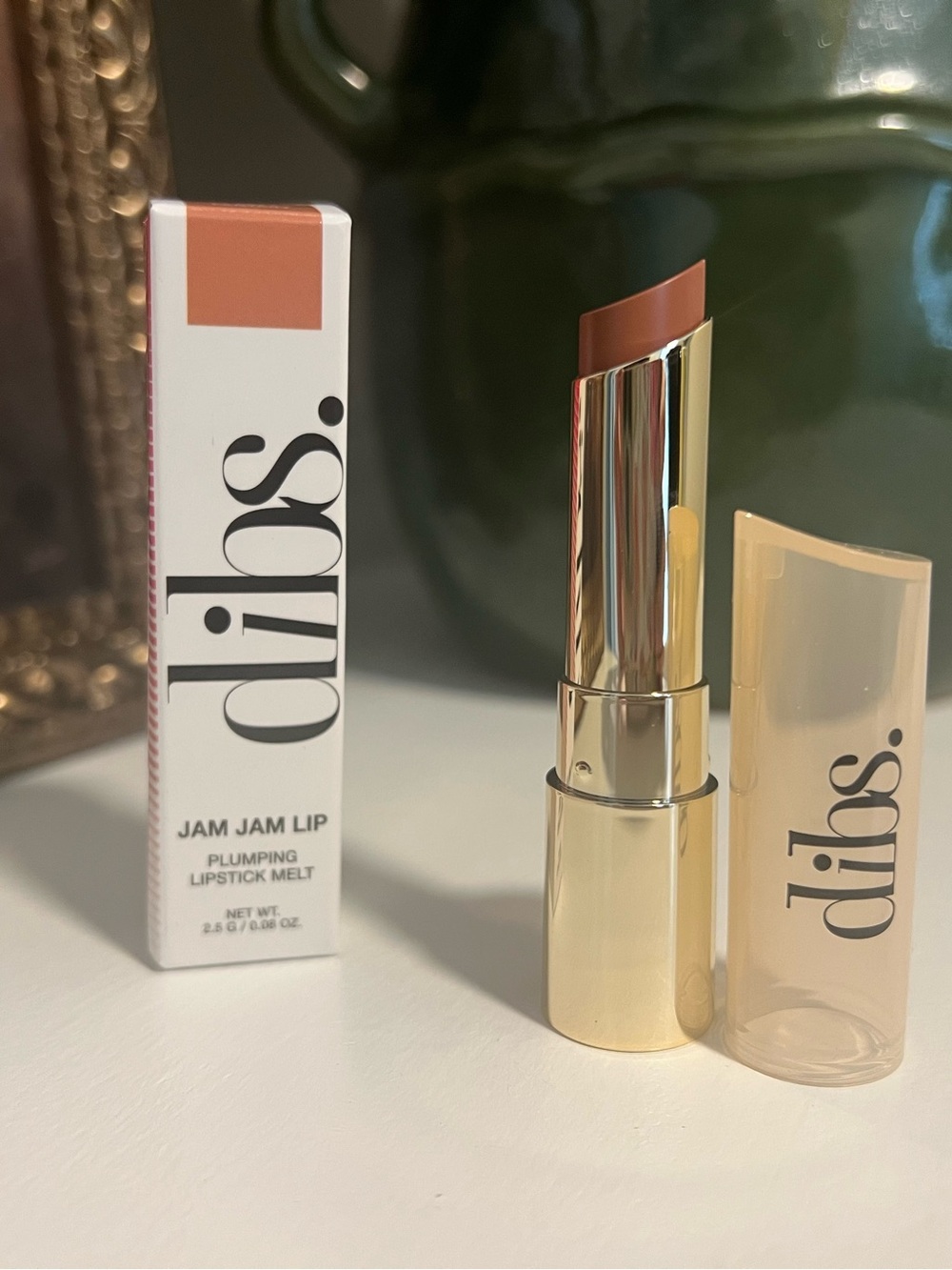 Dibs Jam Jam Lip Plumping Lipstick Melt in the shade "fig fantasy" #67.